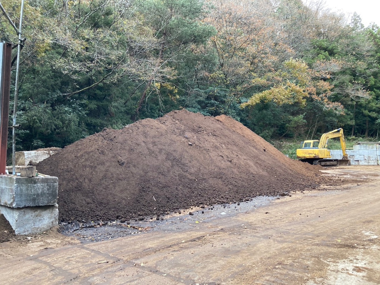 完熟発酵マットの発酵・熟成工程